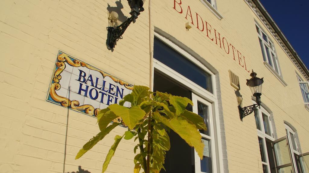 Ballen Badehotel Tranebjerg Extérieur photo